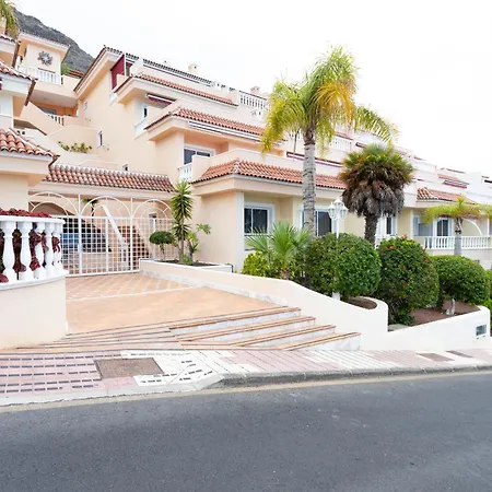 Apartment Eden Hermosas Vistas Al Oceano Y Acantilados