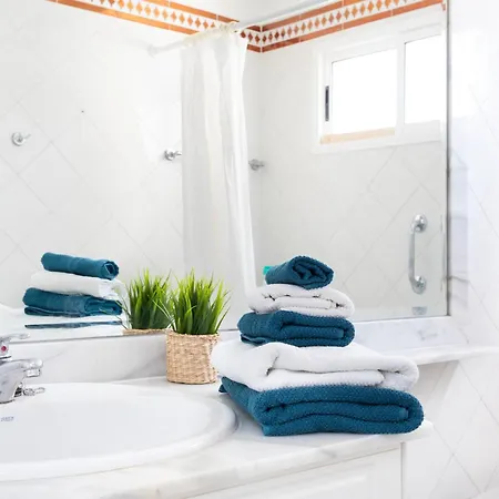 Eden Hermosas Vistas Al Oceano Y Acantilados *