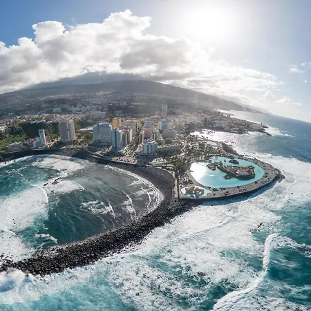 Eden Hermosas Vistas Al Oceano Y Acantilados