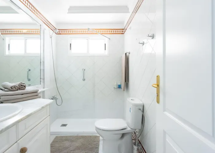 Eden Hermosas Vistas Al Oceano Y Acantilados * Acantilado de los Gigantes